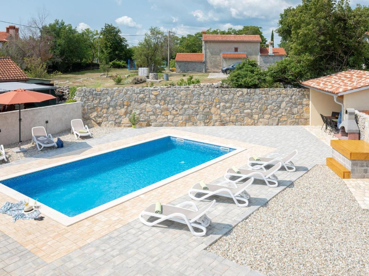 Tranquil Holiday Home In Labin With Private Swimming Pool エクステリア 写真